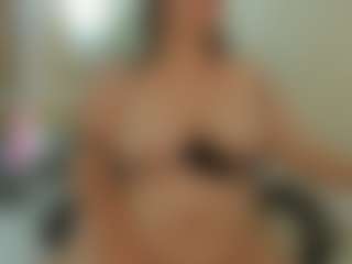 bella-fernand's Live Sex Cam Show