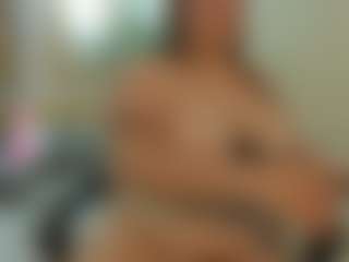 bella-fernand's Live Sex Cam Show
