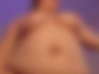 Live cam show with bella-fernand - Mature on intimatelivegirls.com