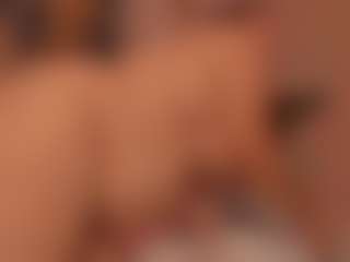 Live cam show with bella-fernand - Blue Eyes on AdultVida.com