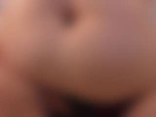 Live cam show with bella-fernand - BBW on TottyGirls