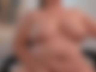 bella-fernand's Live Sex Cam Show