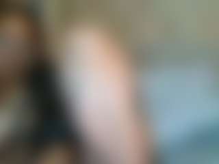 Live cam show with CaramelBlossum - Brown Eyes on fuck-show.com