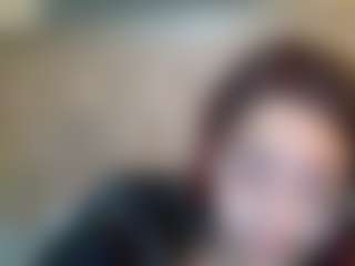Live cam show with CaramelBlossum - Curvy on hotwifechat.live