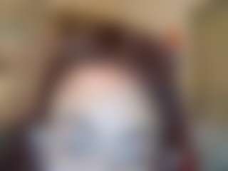 Live cam show with CaramelBlossum - Shaved Pussy on hotwifechat.live