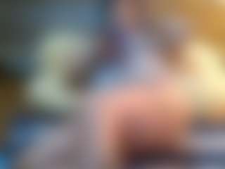 CaramelBlossum's Live Sex Cam Show