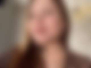 Live cam show with Carolin - Young Adult on Fapmatic.com