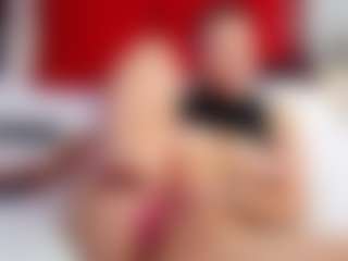 chloecheryy's Live Sex Cam Show