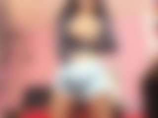Live cam show with cristal-beauty - Blonde Hair on Camsoda
