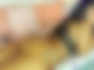 Live cam show with DanniValencia - Hazel Eyes on AdultVida.com