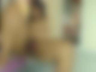 DanniValencia's Live Sex Cam Show