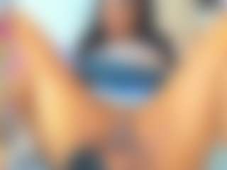 DanniValencia's Live Sex Cam Show