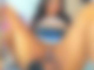 DanniValencia's Live Sex Cam Show