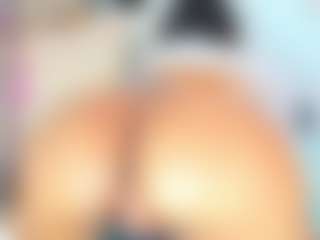 DanniValencia's Live Sex Cam Show