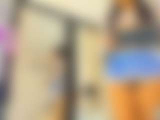 DanniValencia's Live Sex Cam Show