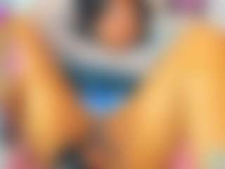 DanniValencia's Live Sex Cam Show