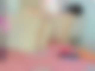 Live cam show with DanniValencia - Spank on Fling VIP Chat