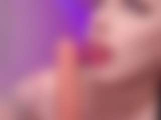 Live-camshow met darinekoo - Pegging op Camsoda