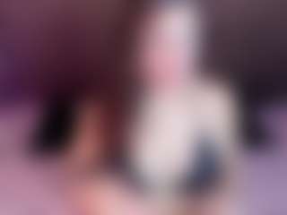 Emmy253's Live Sex Cam Show