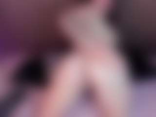 Emmy253's Live Sex Cam Show