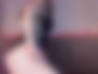 Emmy253's Live Sex Cam Show