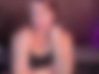 Emmy253's Live Sex Cam Show