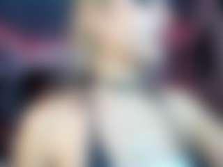 Live cam show with foxxybun - Teen (18+) on CamwithHer