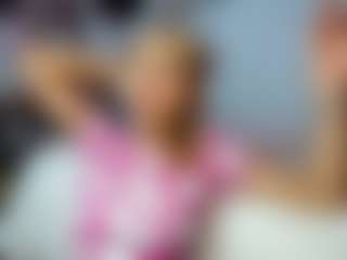 Live cam show with foxxybun - HD on xDating