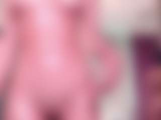 Live cam show with Honey-Drop - Nipple Piercings on CamwithHer