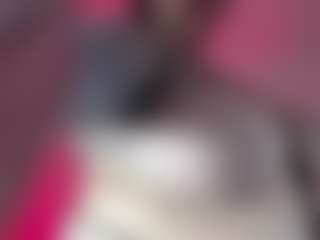 Live cam show with HoneyBunnyBBW - Thick on boobsie.com