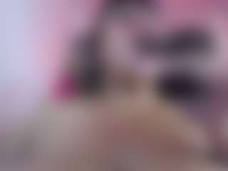Live cam show with HoneyBunnyBBW - Camel Toe on camtv