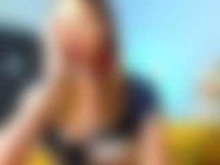 Kathrine-Meyer MILF webcam performer live streaming
