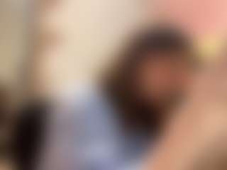 Mia's Live Sex Cam Show