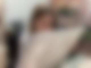 Mia's Live Sex Cam Show