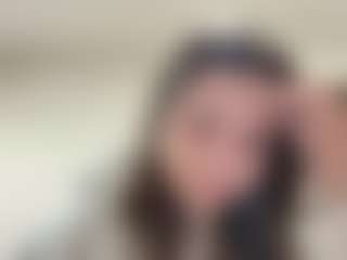 Mia's Live Sex Cam Show