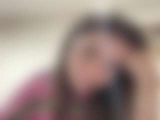 Live cam show with Mia - Normal on Camming Site