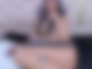 Live cam show with kira - Sweet on CamClone