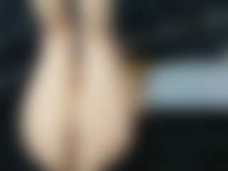 kira's Live Sex Cam Show