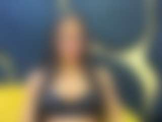 Live cam show with kira - Hispanic on realtime-chat
