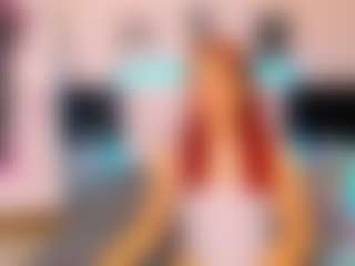 KiraNeww's Live Sex Cam Show