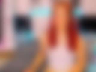 KiraNeww's Live Sex Cam Show