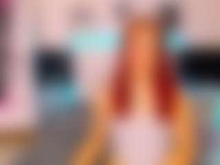 KiraNeww's Live Sex Cam Show