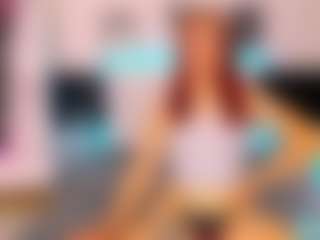 KiraNeww's Live Sex Cam Show