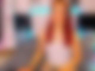 KiraNeww's Live Sex Cam Show