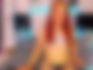 KiraNeww's Live Sex Cam Show
