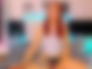KiraNeww's Live Sex Cam Show