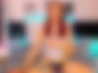 KiraNeww's Live Sex Cam Show