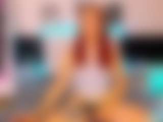 KiraNeww's Live Sex Cam Show