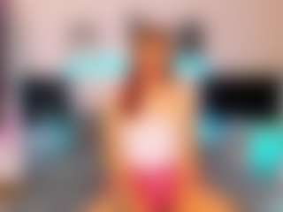 KiraNeww's Live Sex Cam Show