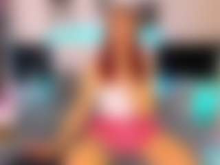 KiraNeww's Live Sex Cam Show